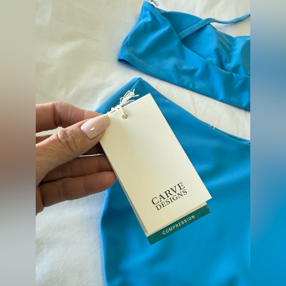 Carve Designs | SZ Large | Blue Lagoon Bondi Top & Lani Pocket Bottoms | Swim - Picture 11 of 11